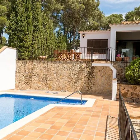 Mariposas Villa *